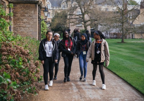 Outdoor Activities and Parks in Oxford: Exploring the Social Life at Oxford University
